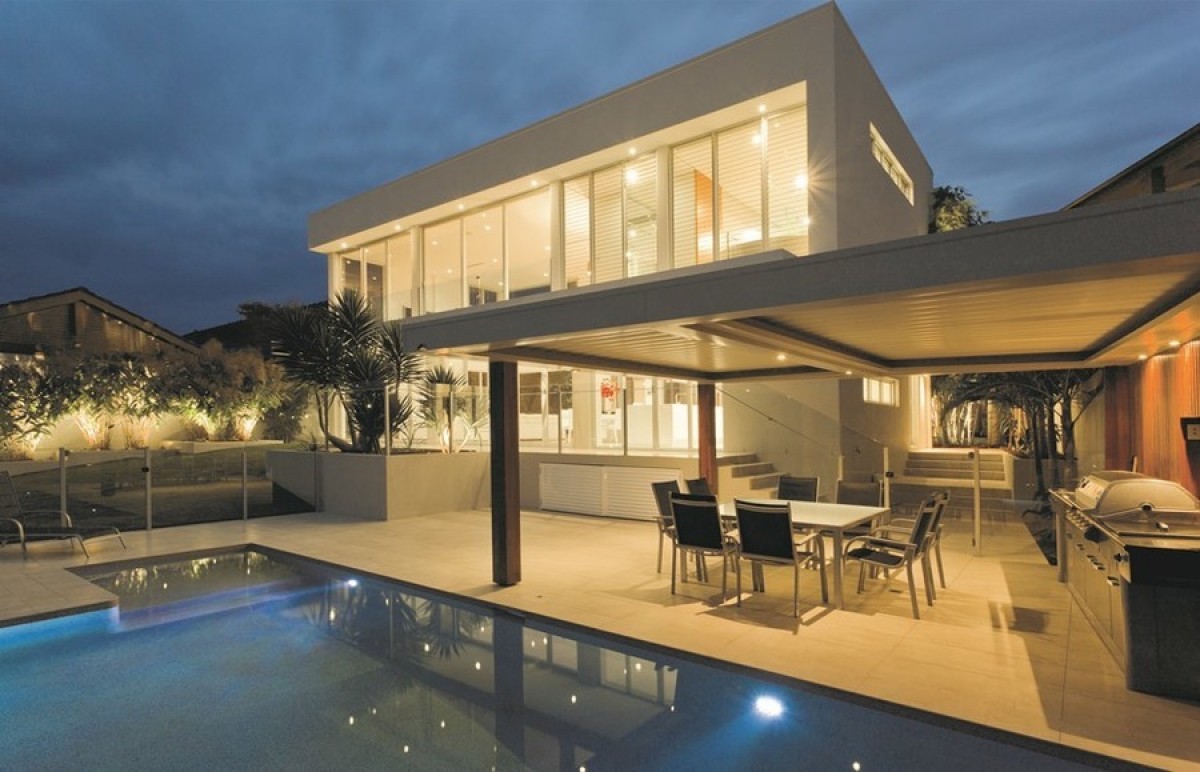 outdoor house speakers
